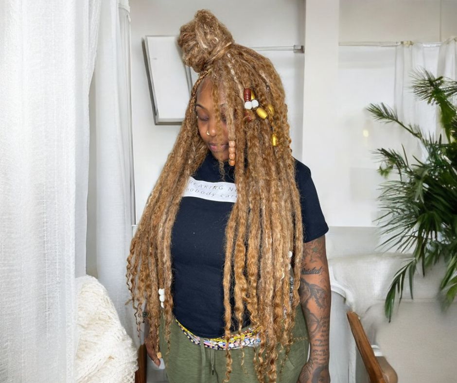 Her Majesty locs